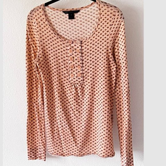 Marc Jacobs Women's Long Sleeve Graphic Novelty Print Henley T-Shirt Size Medium - Picture 3 of 12